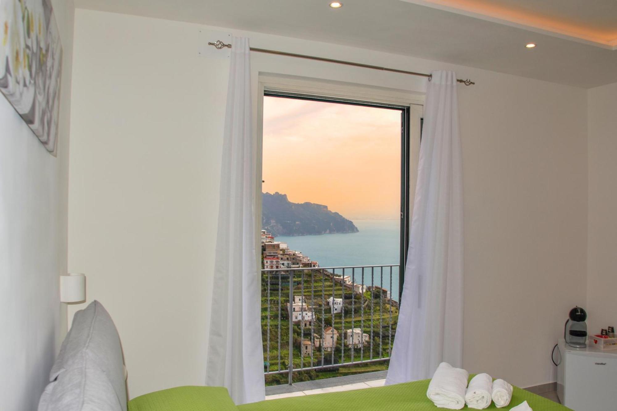 Amalfi Montemare Rooms מראה חיצוני תמונה