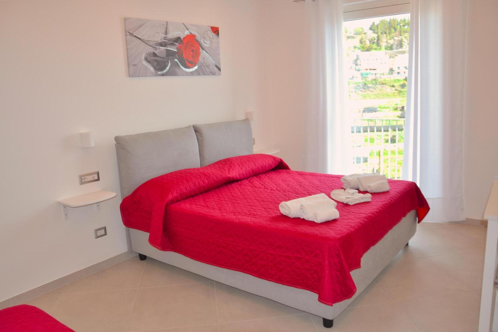 Amalfi Montemare Rooms מראה חיצוני תמונה